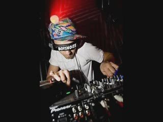 GONZALES WORKİNG TOGETHER (BOYS NOİZE_mix)-FRESH