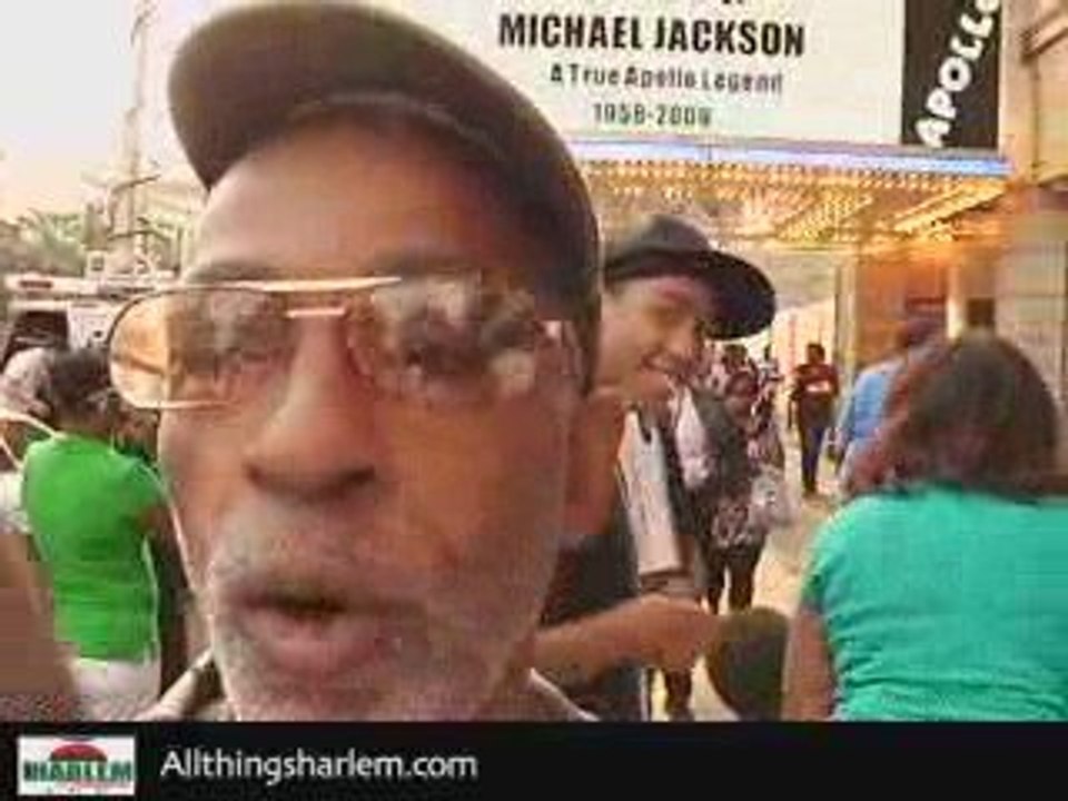 Harlem Celebrates Michael Jackson At The Apollo - With Dance