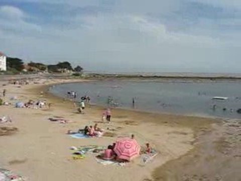 La Bernerie en Retz : plage plan d'eau