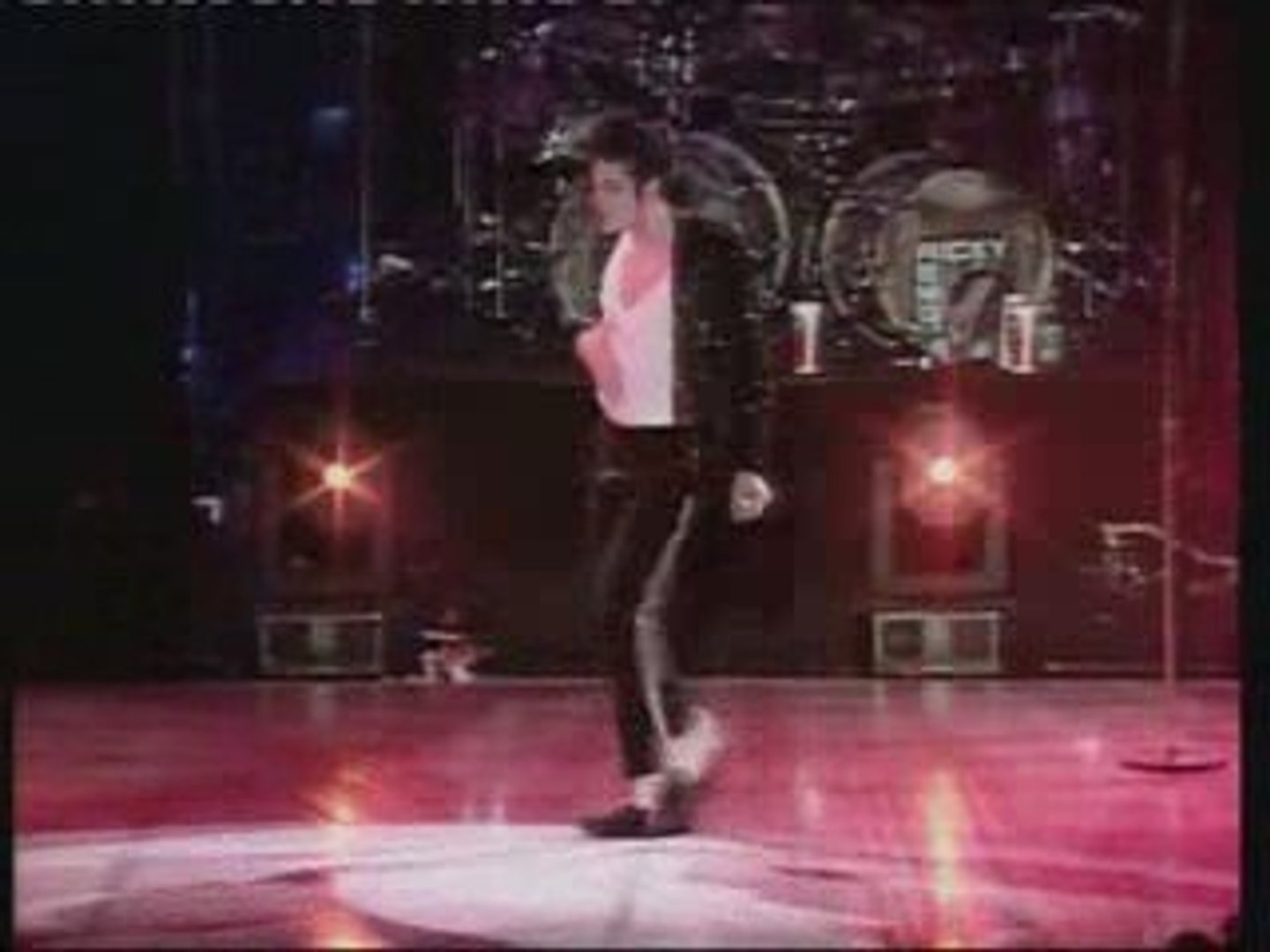 Michael Jackson Billy Jean Live In Bucharest 1992 Video Dailymotion