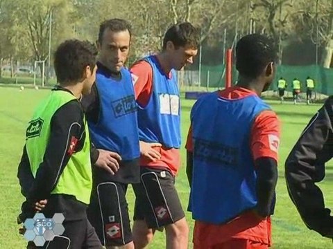 Le SCO Angers recherche un attaquant (Football)