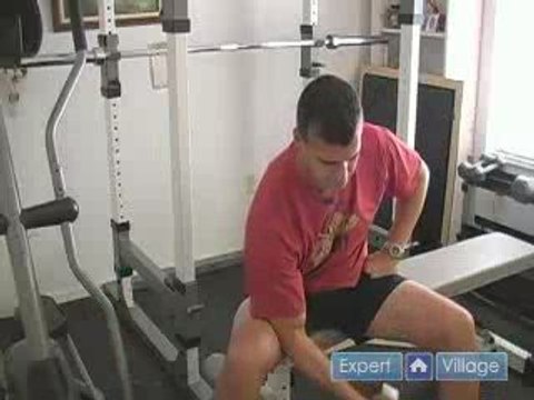 Oturarak Eğilip El Halteri Kaldırma (Concentration Curl)