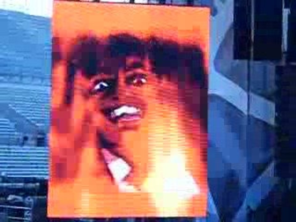 AC/DC Stade Vélodrome 09/06/09 "Entrée Rock and Roll Train"