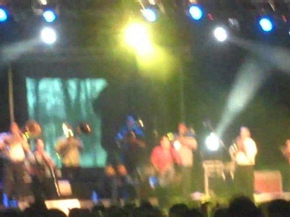 "KALASNIKOF"FANFARE CIOCARLIA LIVE-RESISTANCE FESTIVAL 2009