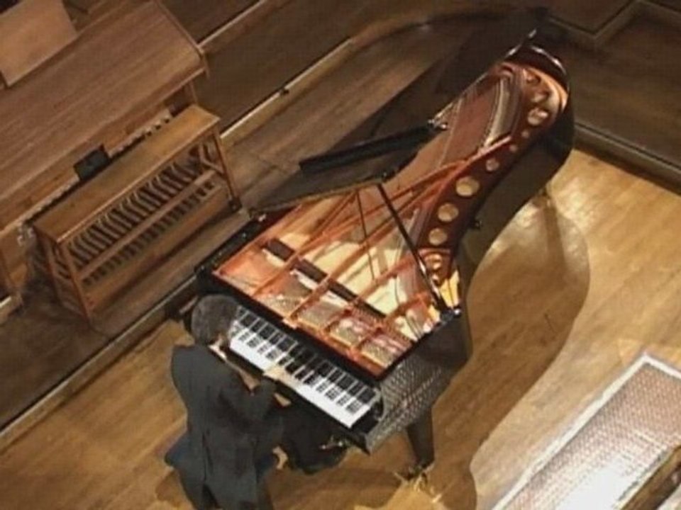 Nicolas Celoro joue Debussy, Suite pour piano, Sarabande