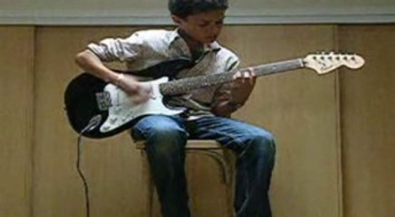 Jonas Brothers-Play My Music