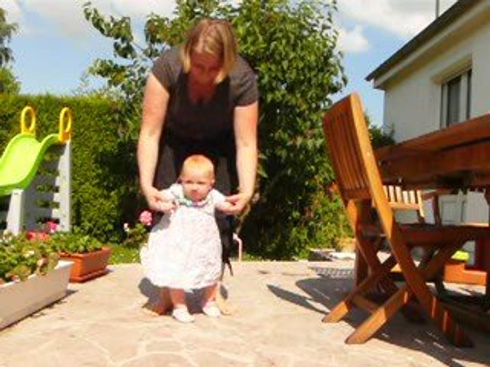 camille trouve les reflexes de la marche