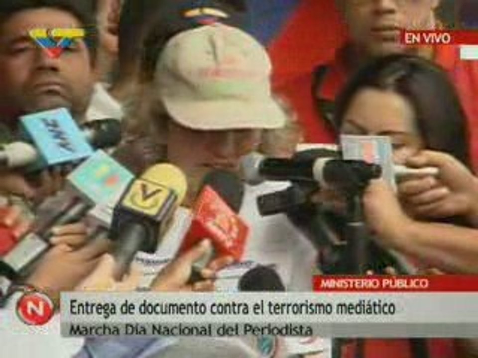 Periodistas Venezolanos piden cese del terrorismo mediático