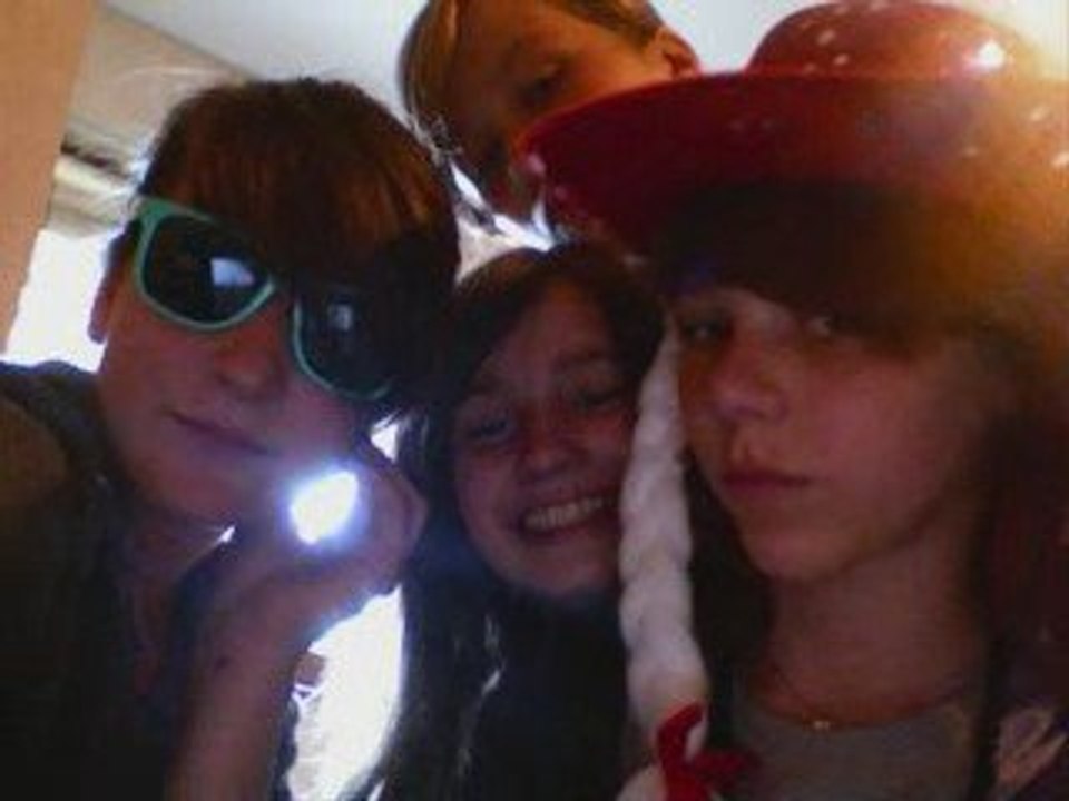 4 copines