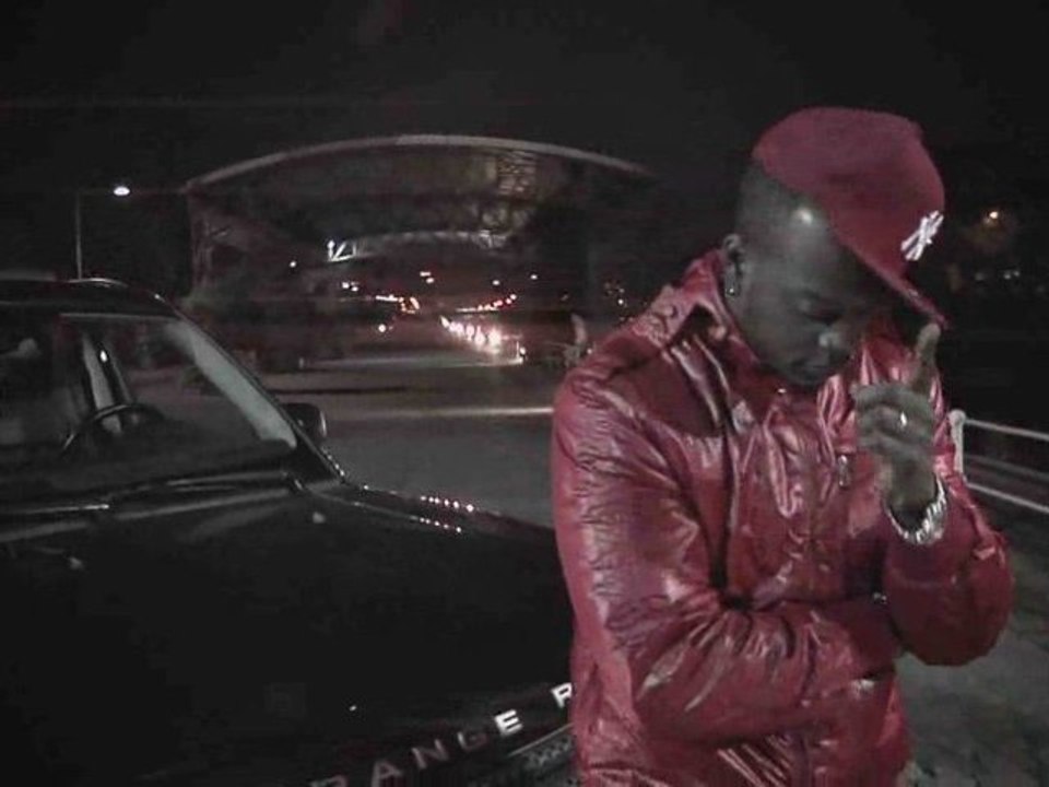 Romano DAKING - Street Buzz (HOT SAUCE)[Officia...