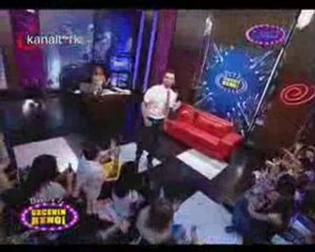 Tan Biliyormusun Canli performans