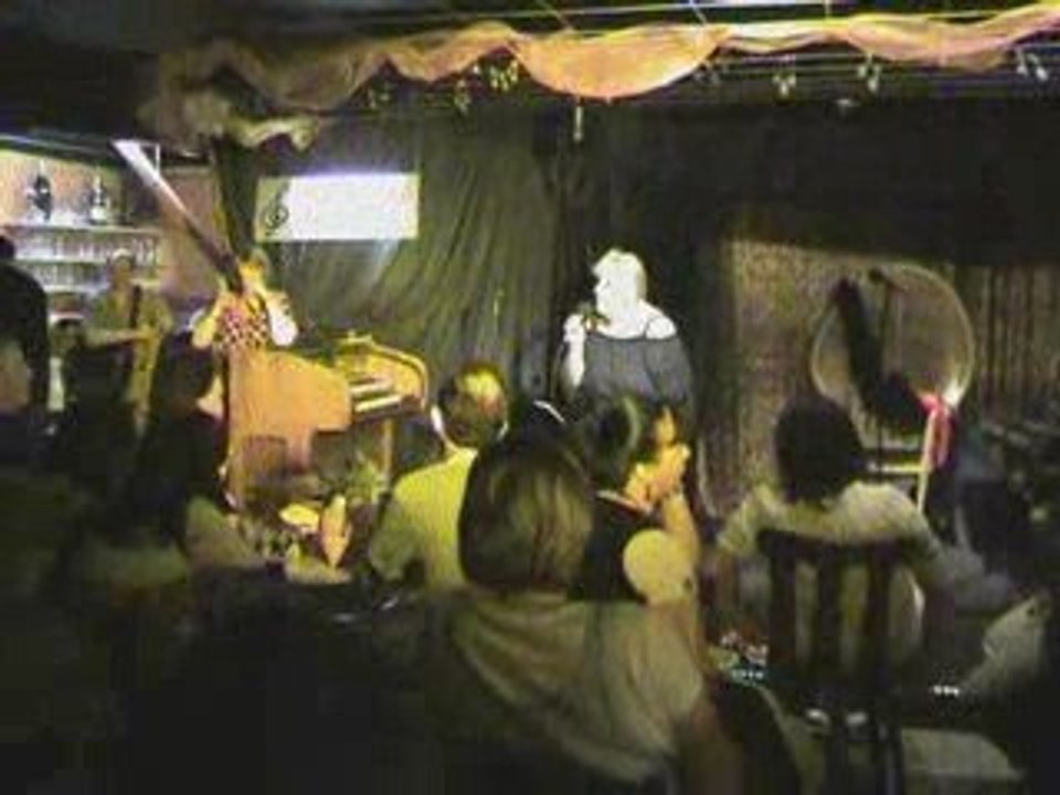 Anniversaire de Mémé Loubard à l'Bwesse à Music Charleroi