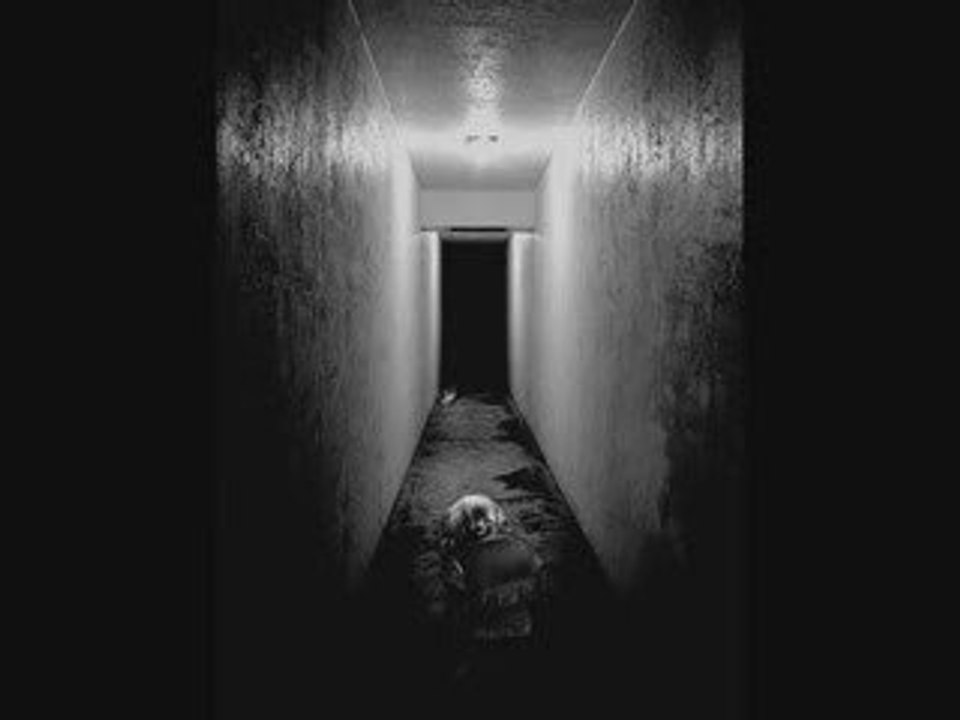 Aslında Ben Seni Hiç Haketmedim