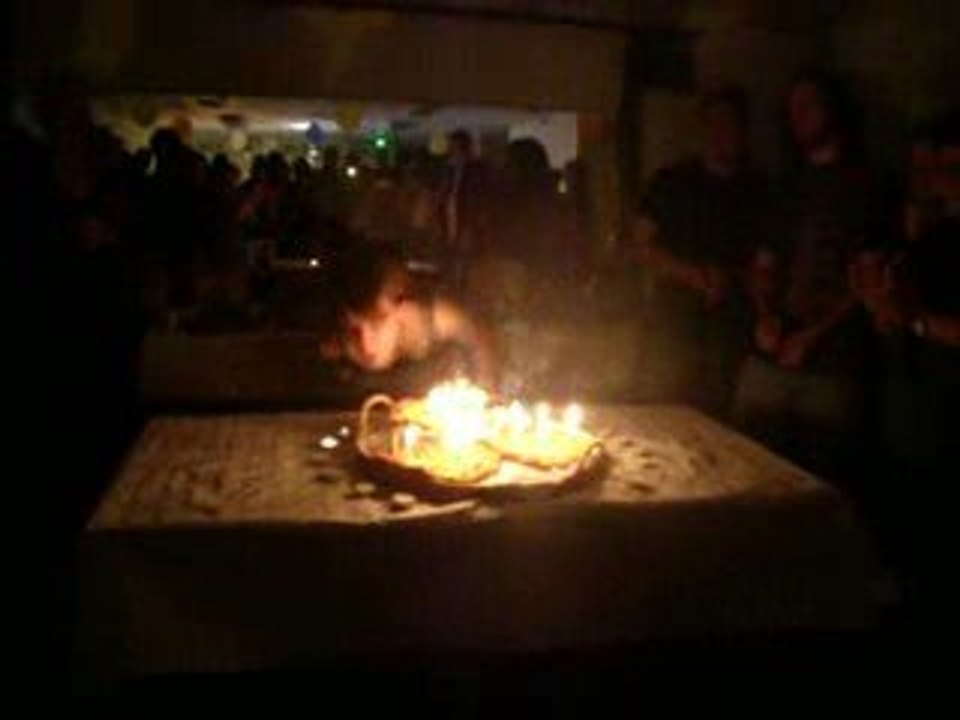 20 Ans Elena - Soufflé de Bougies =)