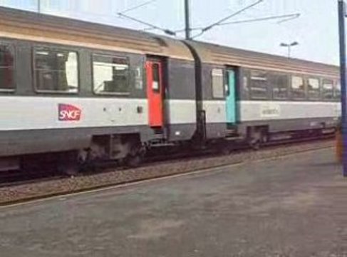 la bb 67587 avec 6 voitures cic