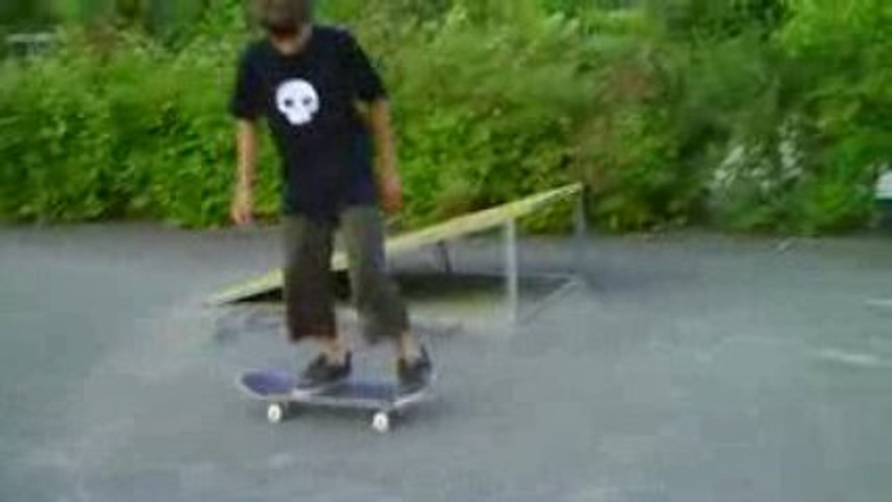 HALF-CAB FLIP