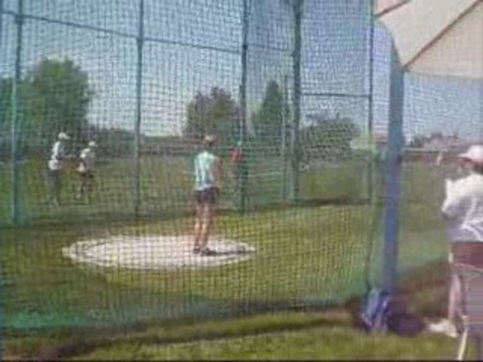 Pré-France 2009 Maud au marteau