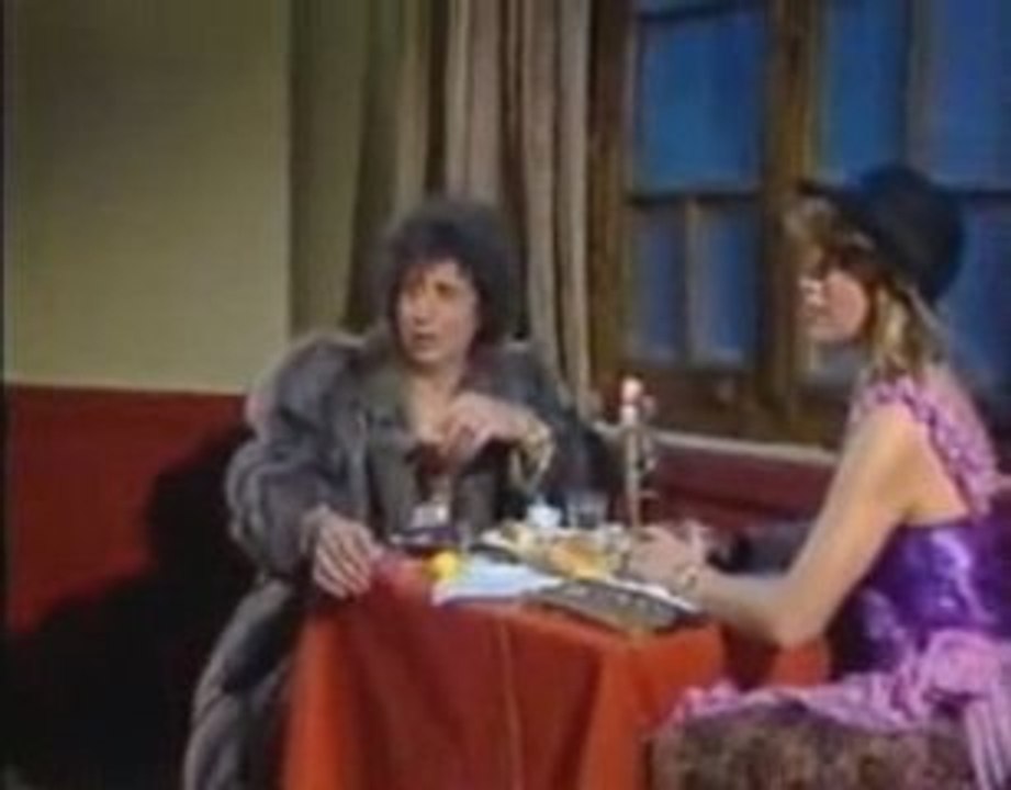 Χάρρυ Κλυνν - Ταβέρνα "Η Εξουσία"
