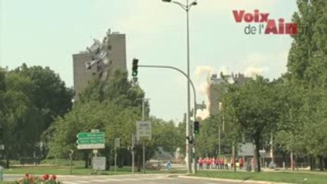 Démolition des tours du quartier Marbé à Mâcon HD