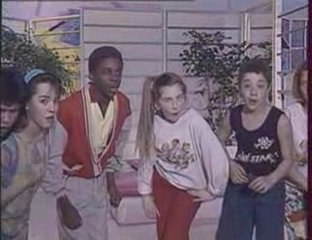 ministars récré a2 la danse des pirates