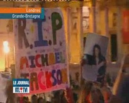 Décès de Michael Jackson hommages et réactions se suivent.