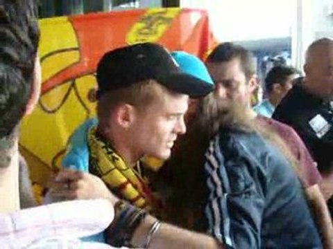 Αφιξη και υποδοχη Νασουτι για τον ΑΡΗ - SPORT 24