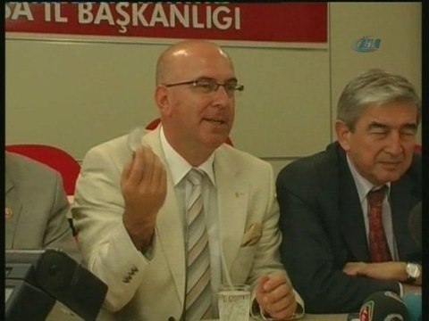 CHP'li Belediye Başkanının Makam Odasında Böcek Çıktı