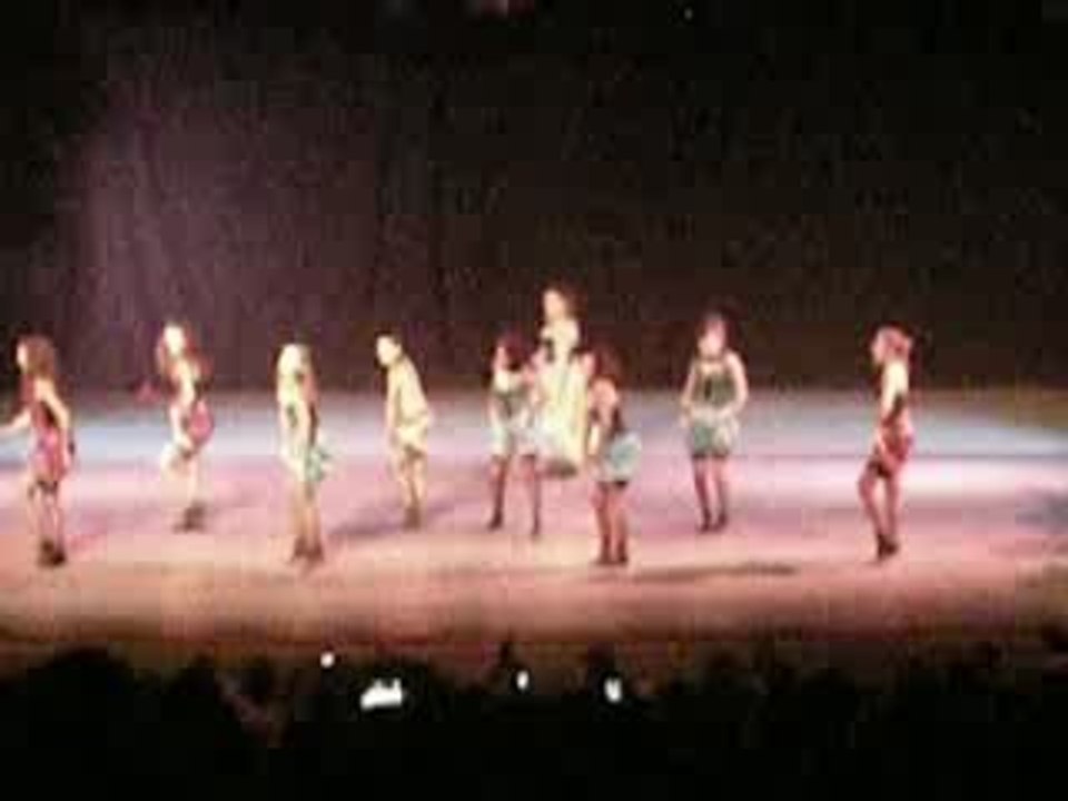 spectacle de danse ann lewis 2009 Girls 01