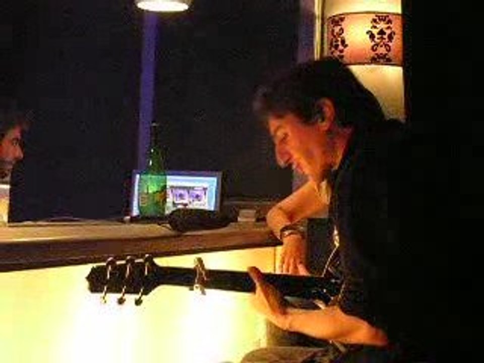 2009_06_26_rouen_euro-cafe_apero-fbk3_video (11)