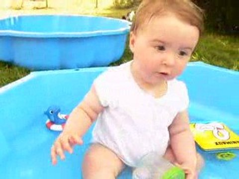 /Users/benjaminchevrot/Desktop/photos Léonore/juin 2009/doss