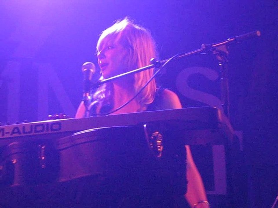 Mai @ la Maroquinerie Fest LFSM | 26.04.09 - premier essai