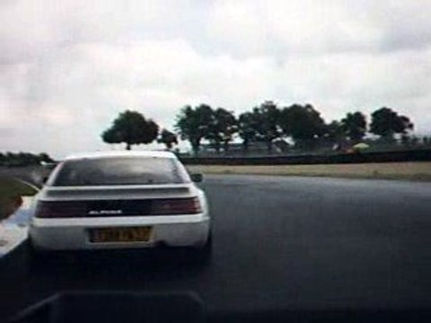 Essai Asseto Corse sur le circuit du Val de Vienne