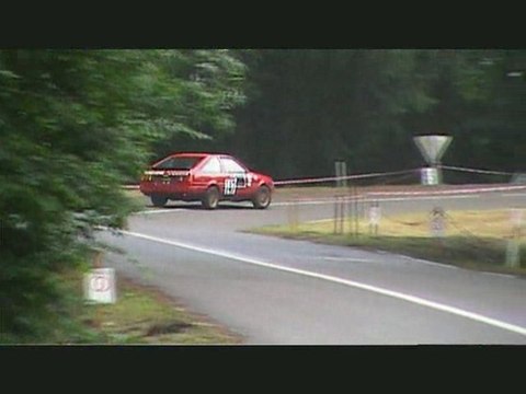 course cote Alle sur semois 2009 partit2