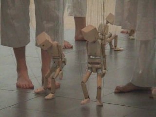 Jeudi's au Centre Pompidou/marionnette