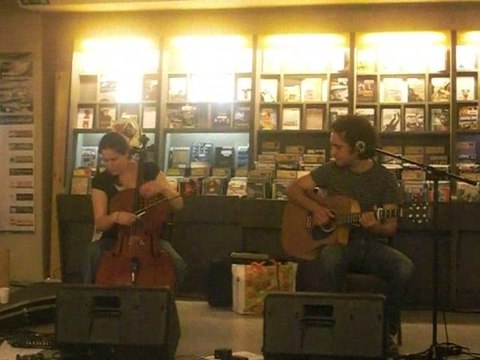 Jonathan Bénisty {Praha dans les nuages} @ Médiathèque [LG]