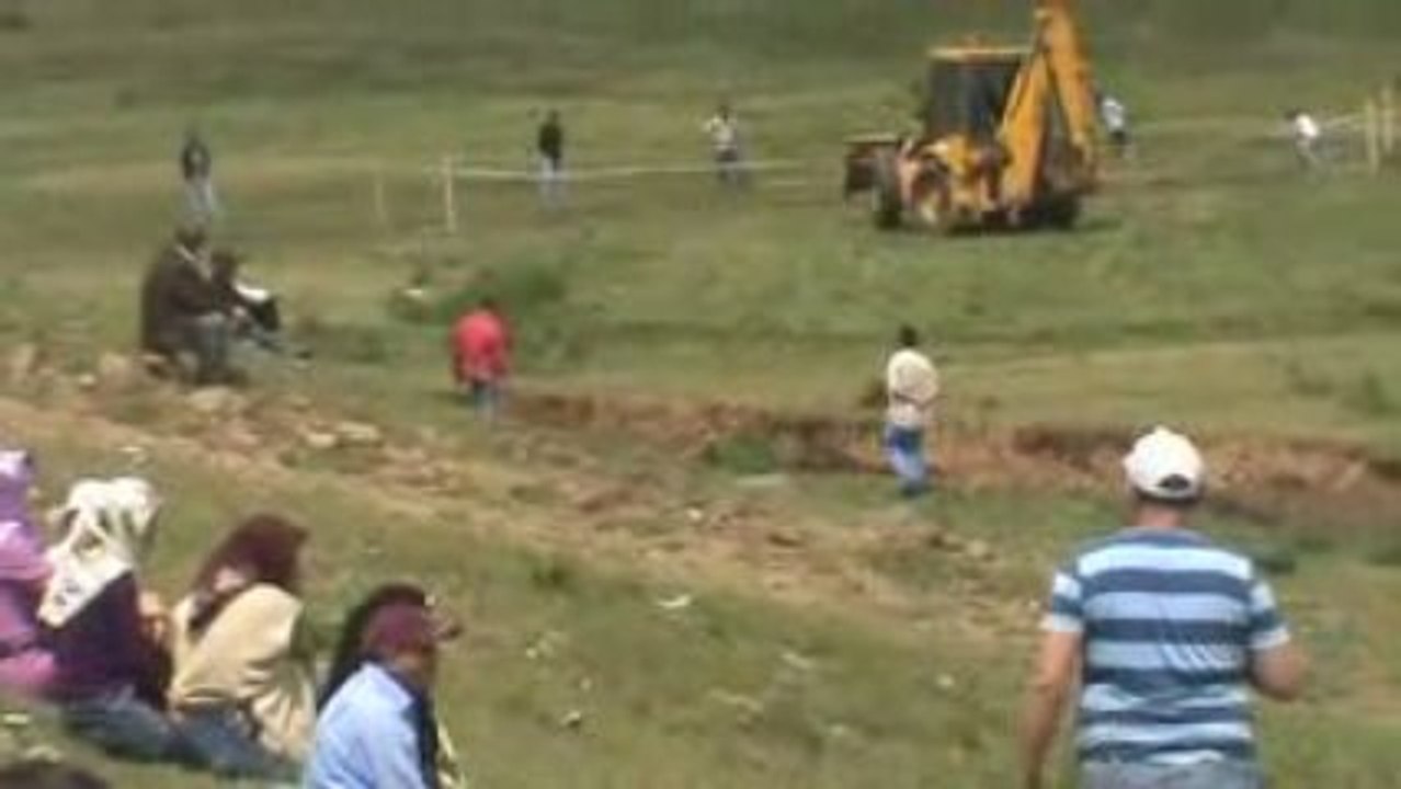 Fatsa Perşembe Yaylası /. jip Şenliği Parkur 2.si Pajero