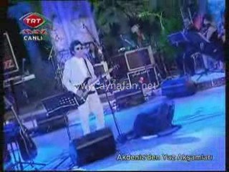 Ayna - Gittiğin Yağmurla Gel