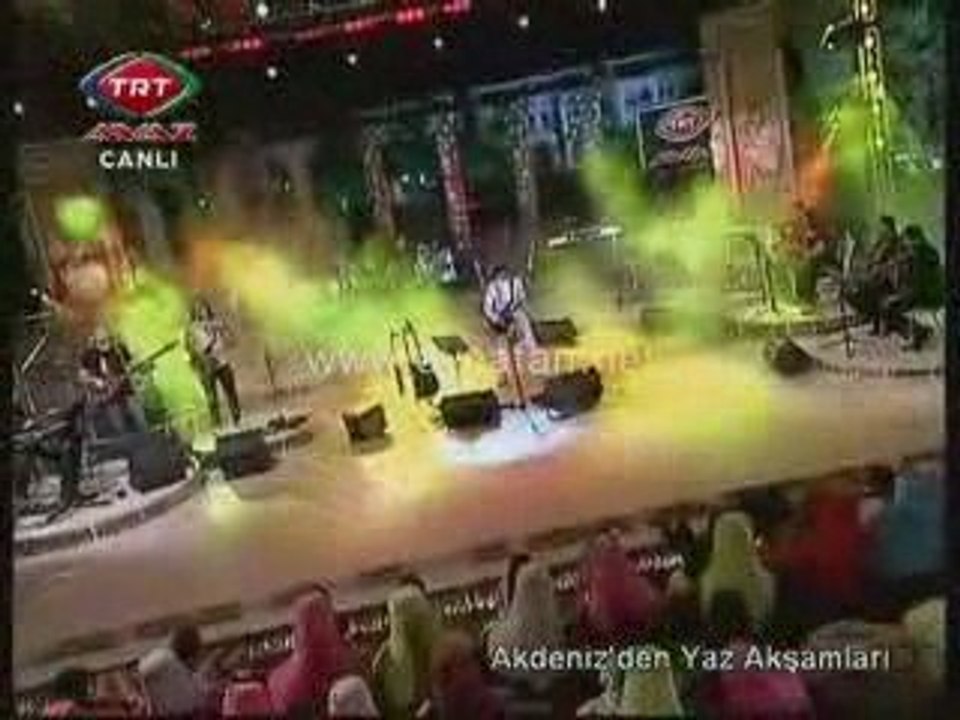 Ayna - Severek Ayrılanlar