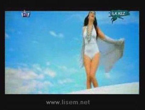 Tuğba Özerk Bitter Çikolata lisem.net chat