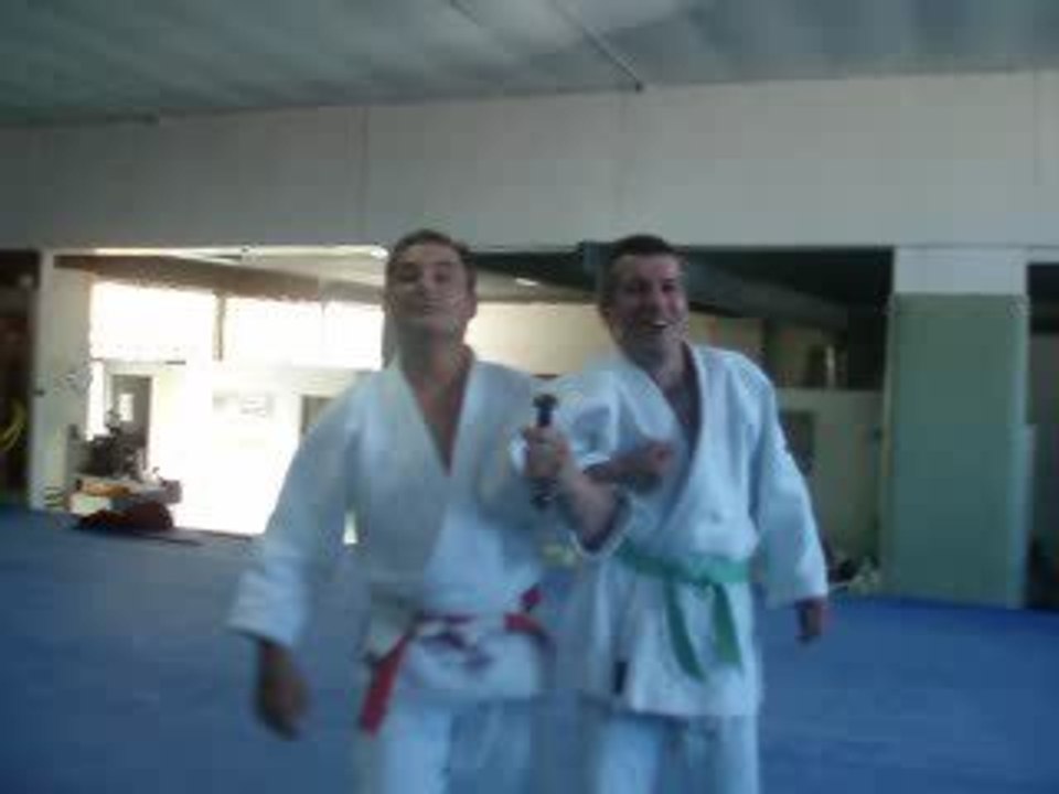 cours de tonfa du jeudi 26 juin 2009