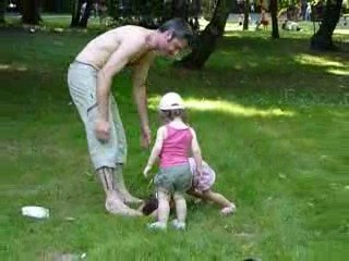 Meilyne fait de la gym