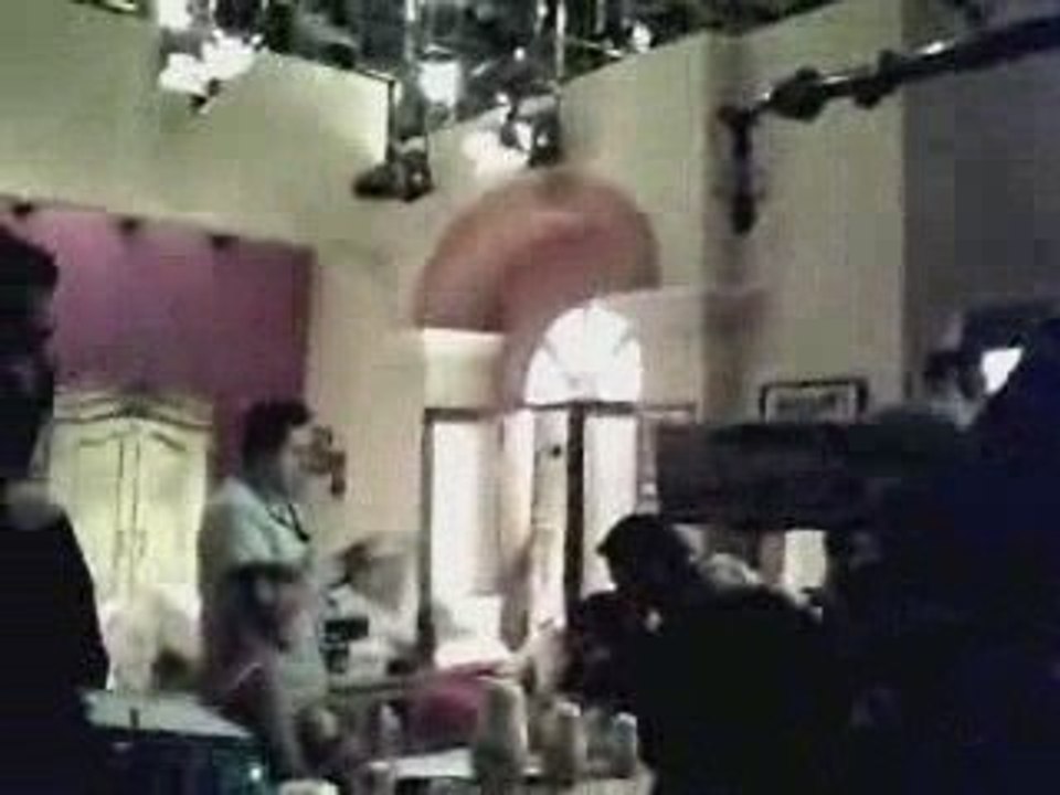 Maite Perroni en el chat oficial de Mi Pecado...