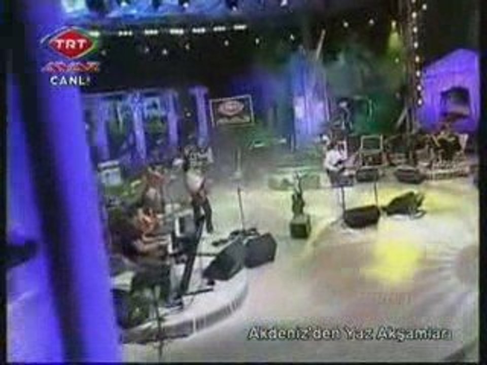 Erhan Güleryüz  Bir acı türkü