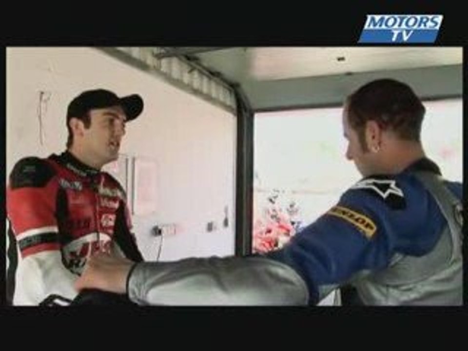 Superbike school UK - Mise en Pratique du Hip-Flick