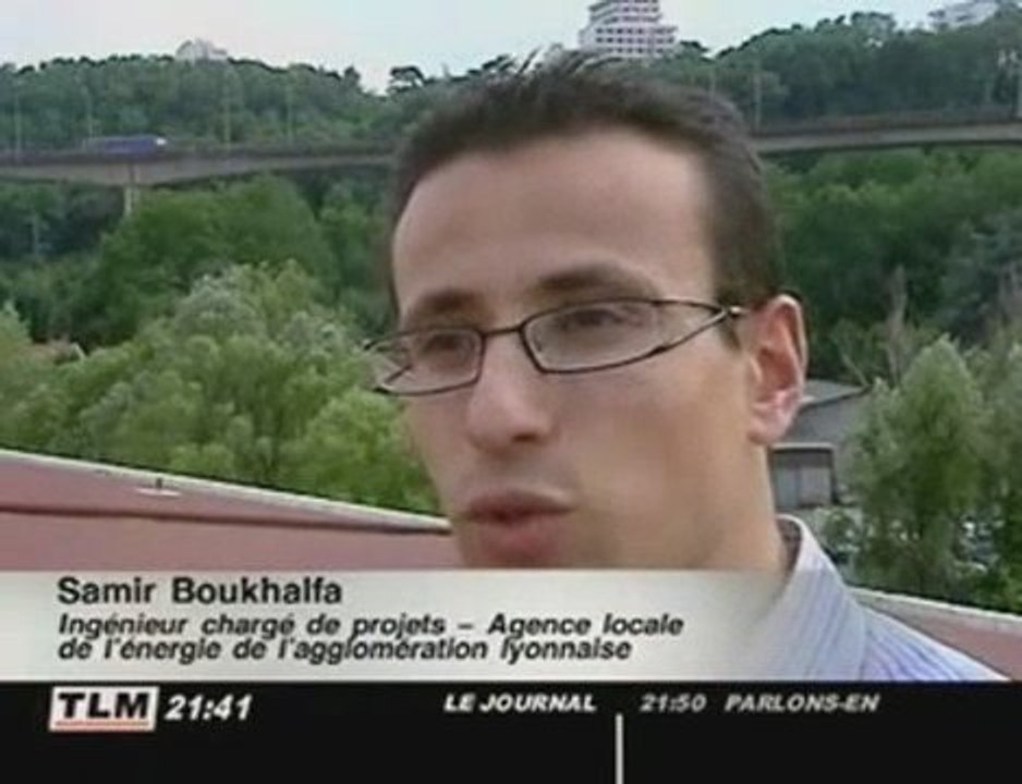 09/06/2008 - La piscine De Vaise se met à l'énergie solaire à Lyon