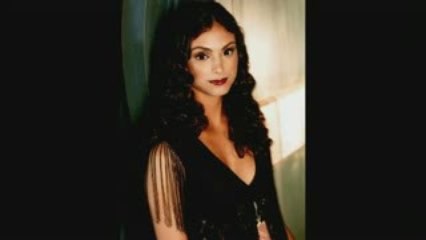 v les visiteurs remake anna contre diana video de jeff  .