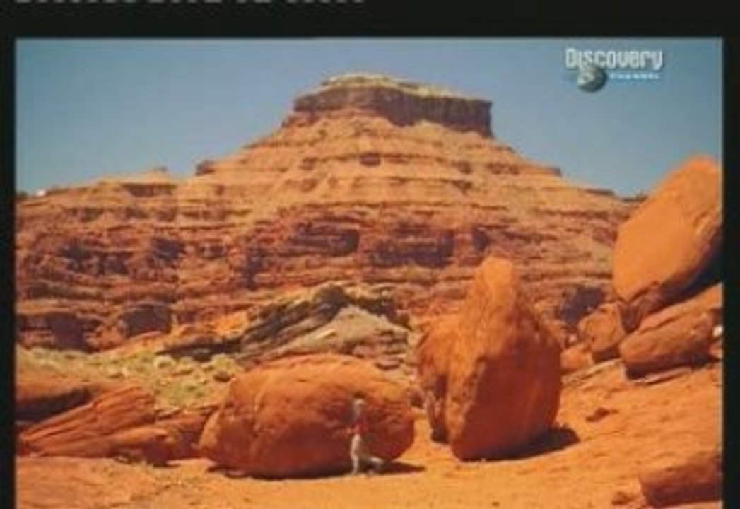 Seul face à la nature désert Moab d'Uta.1