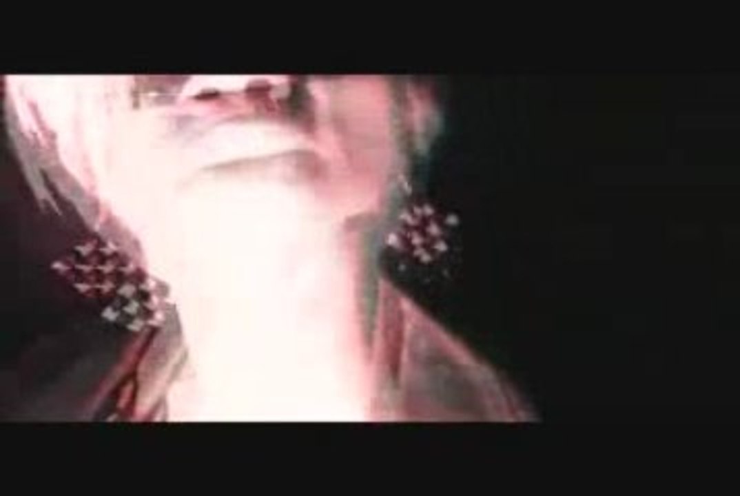 Trish - Bump / NEW