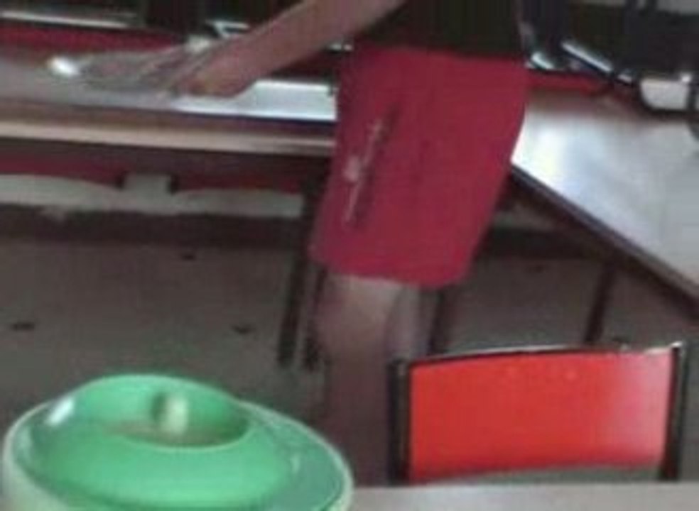 Dans les Cuisines de St Honorine L' Amitié Prend Racine.