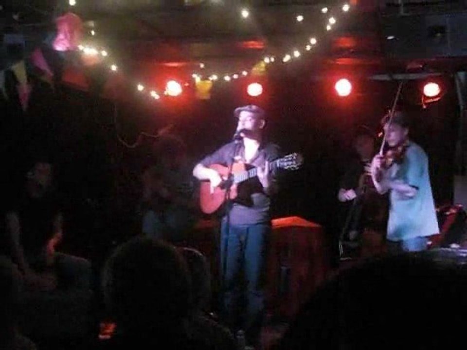 BaliMurphy {Plus belle sans moi} @ Péniche Fulmar [BXL]